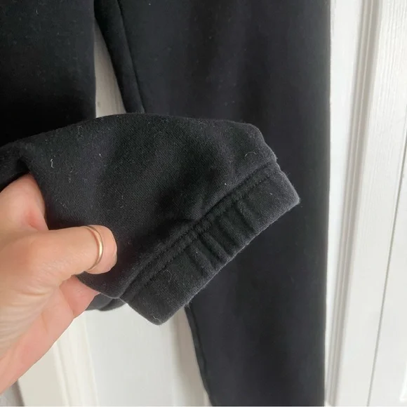 Aritzia TNA® Sweatfleece Cozy Fleece Sweatpants Perfect Fit - Picture 5 of 7